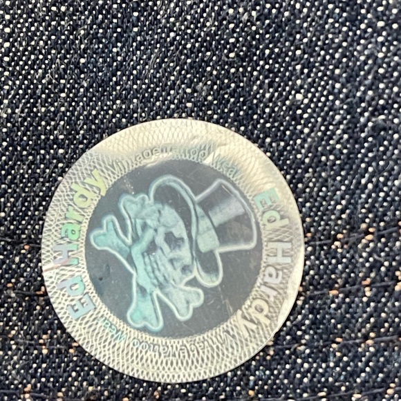 Ed Hardy Cap / Fish Coy design - Picture 7 of 8